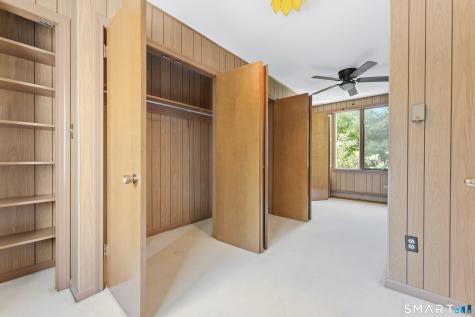 9 Shirley Lane New London CT 06320