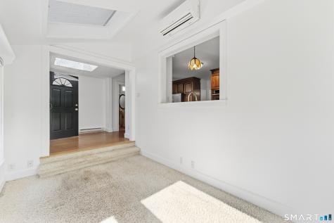 9 Shirley Lane New London CT 06320