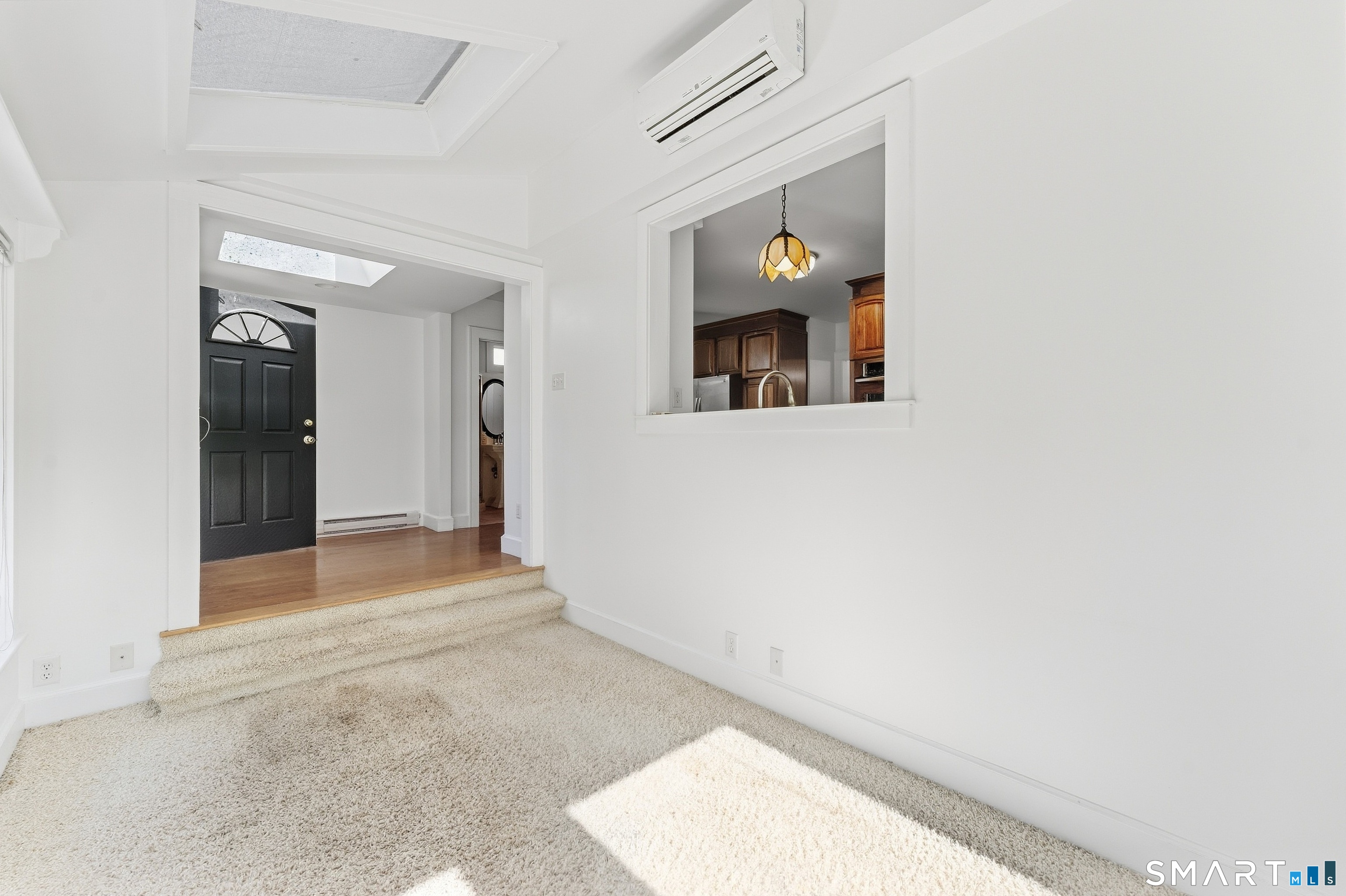 9 Shirley Lane New London CT 06320