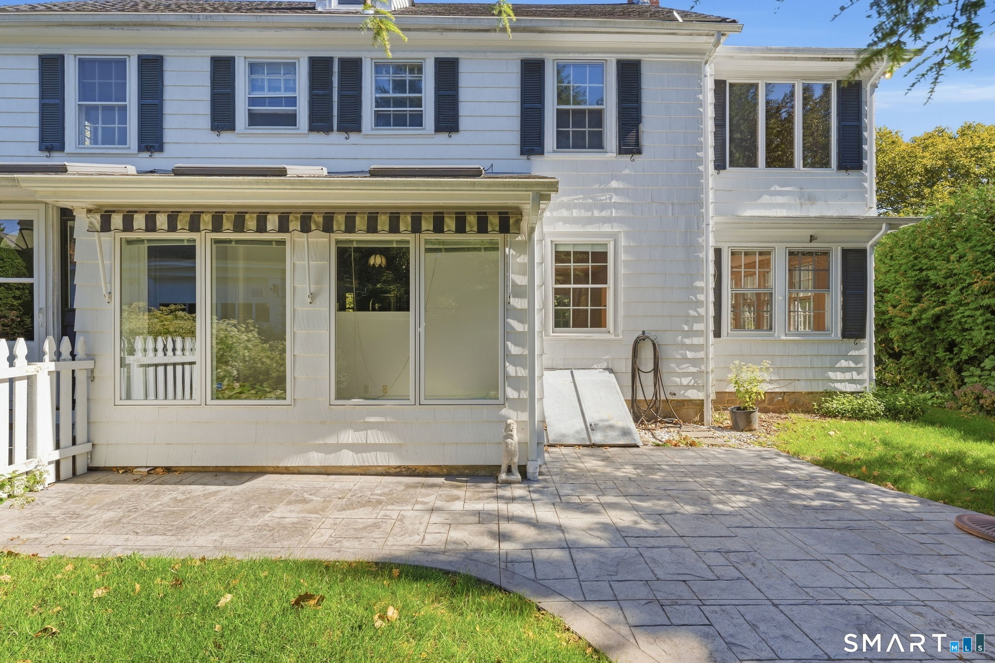 9 Shirley Lane New London CT 06320