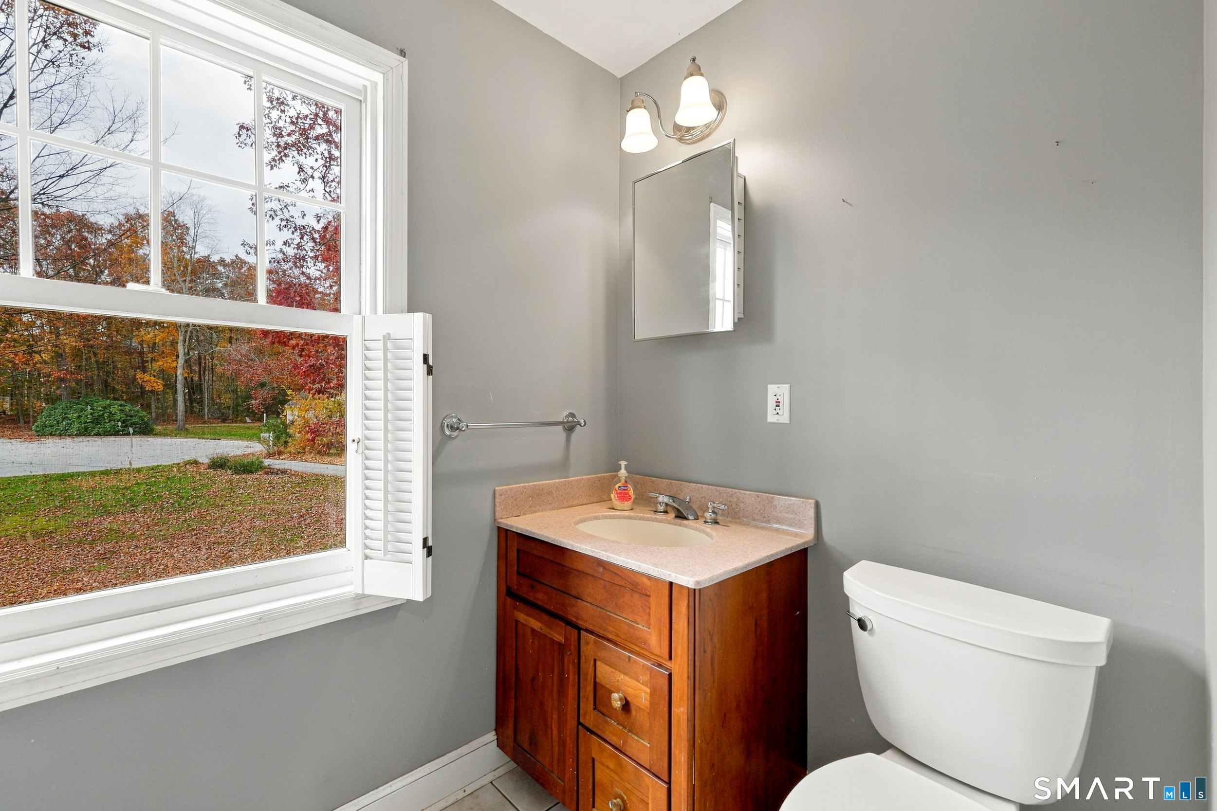 134 Country Lane Hebron CT 06248