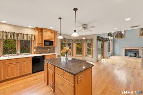 134 Country Lane Hebron CT 06248