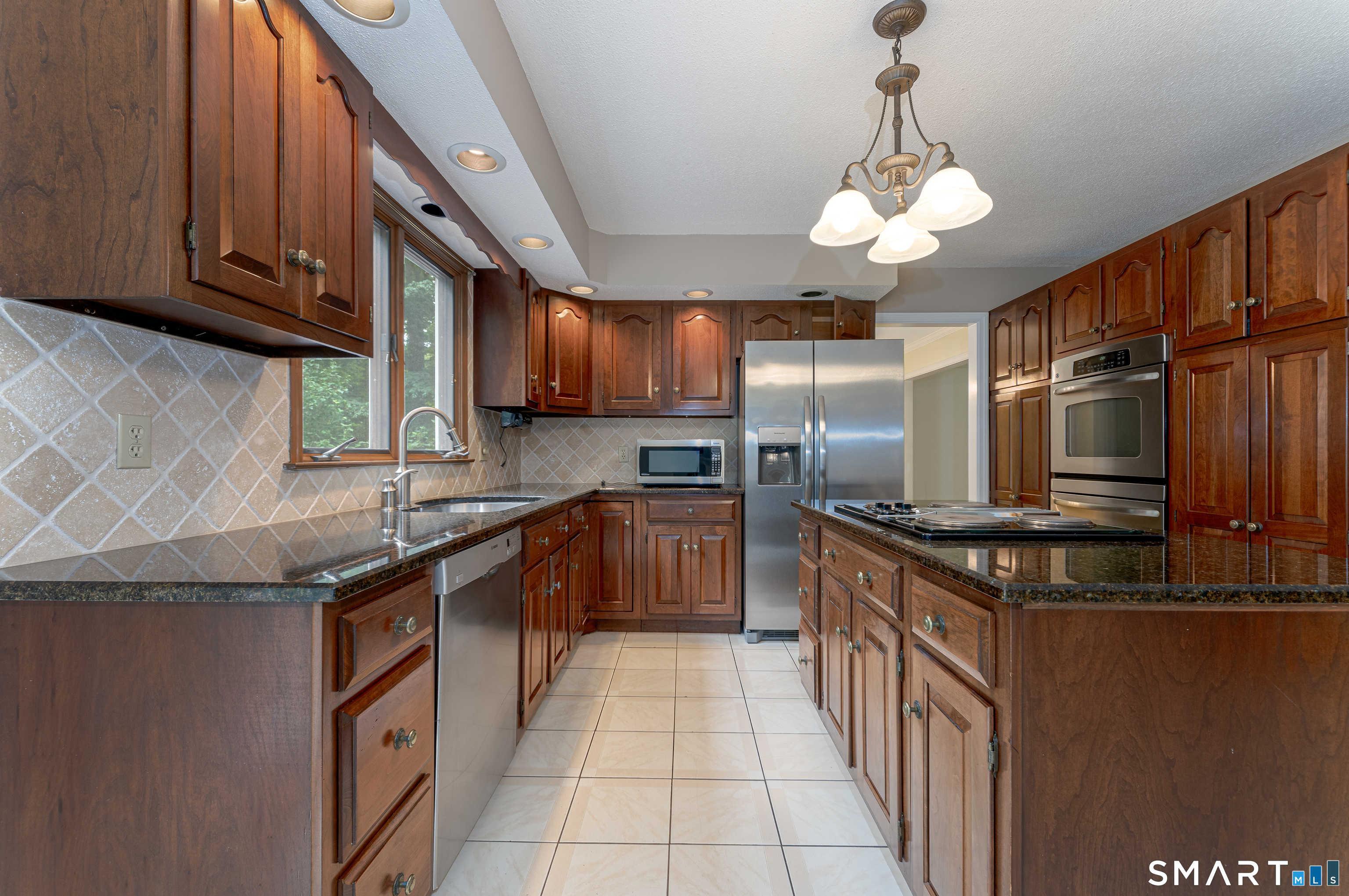 39 Deer Run Drive Colchester CT 06415