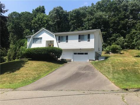 80 Crestwood Drive Naugatuck CT 06770