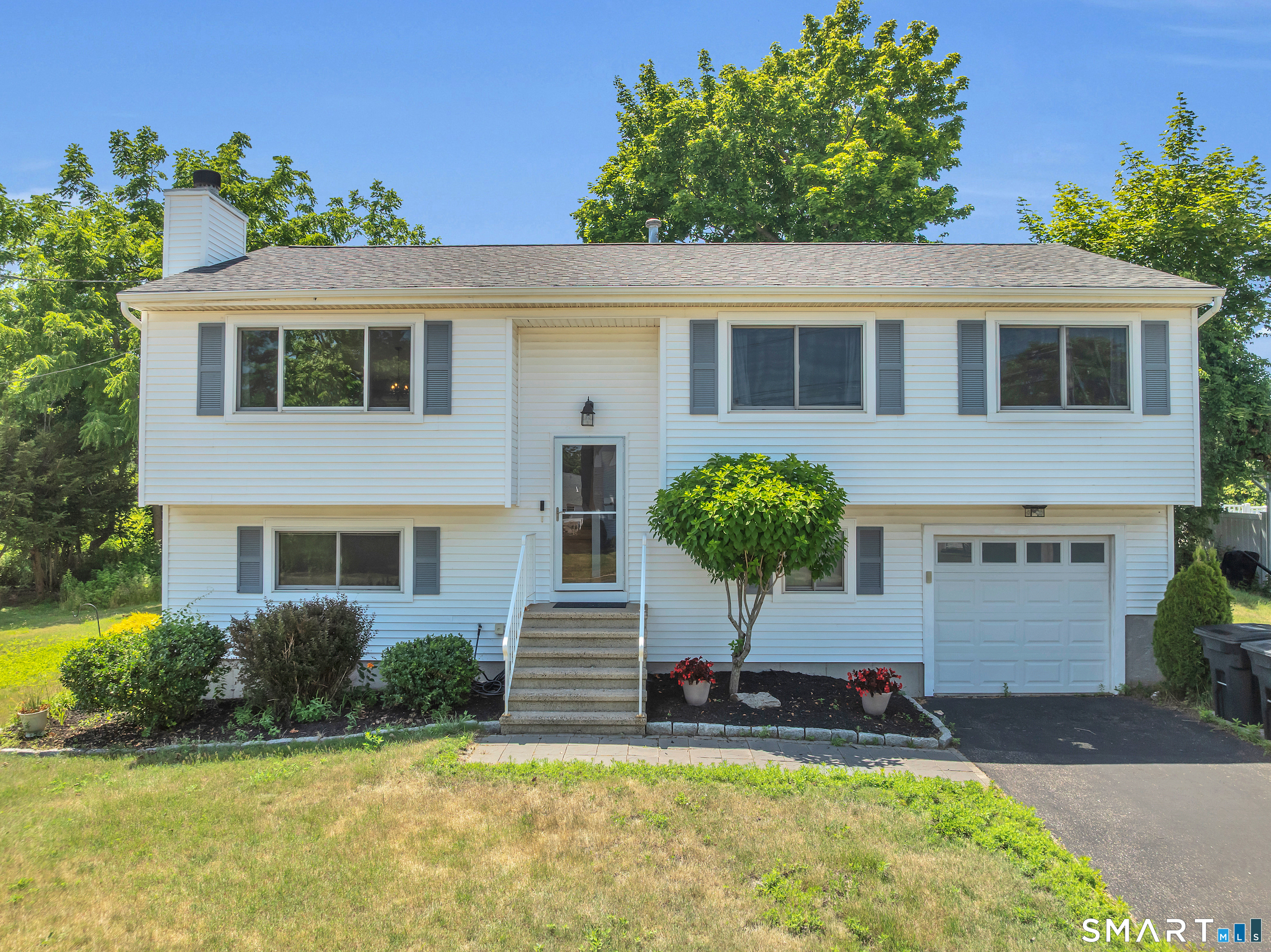 12 Roses Farm Road East Haven CT 06512