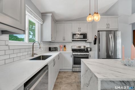 12 Roses Farm Road East Haven CT 06512