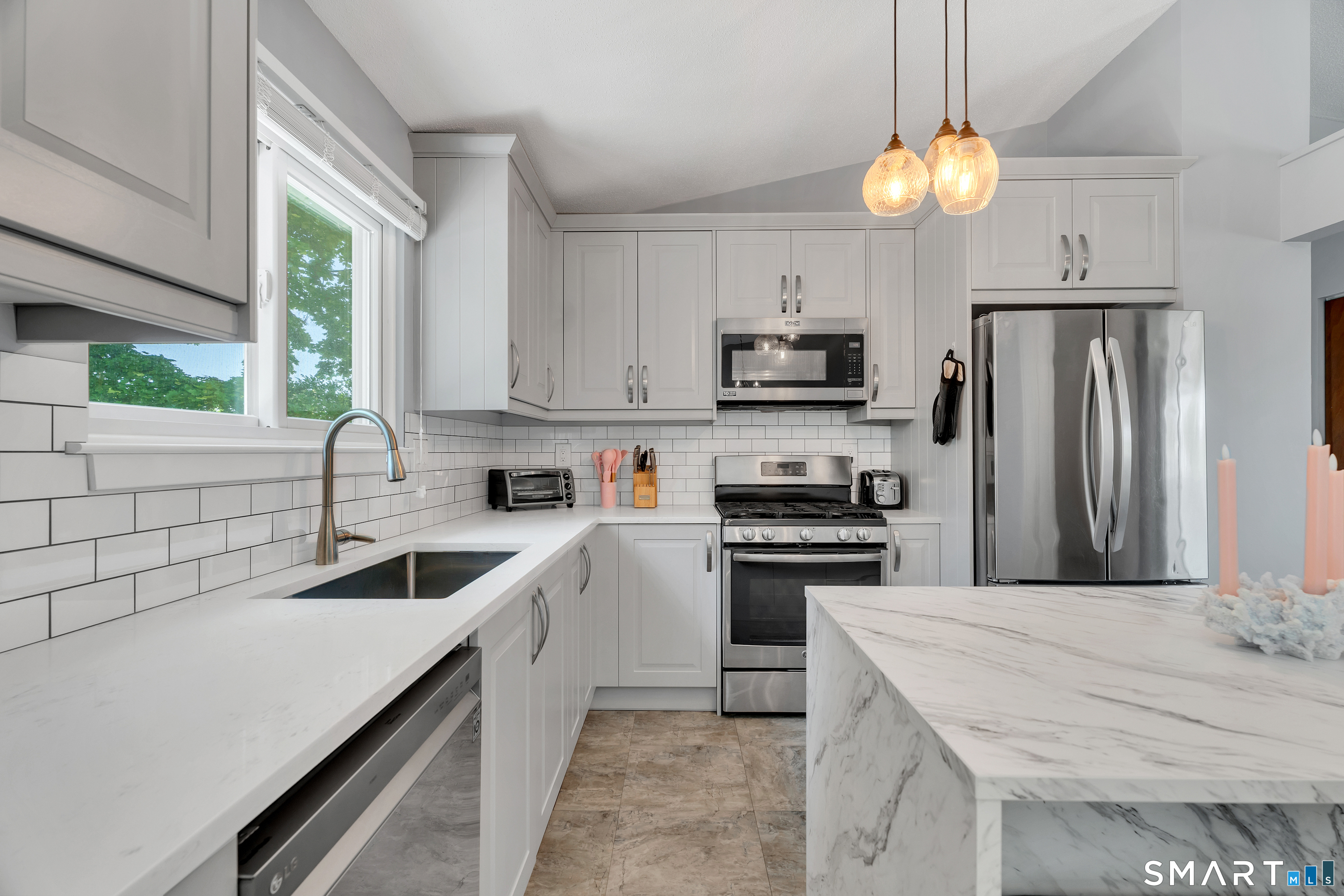 12 Roses Farm Road East Haven CT 06512