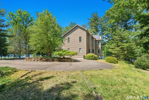 141 Canoe Brook Road Trumbull CT 06611