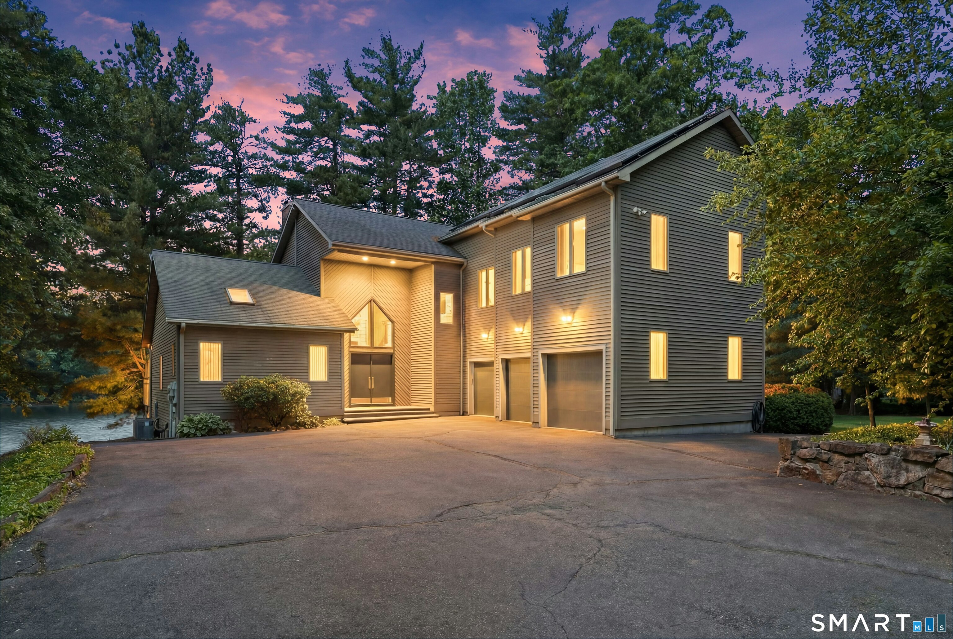 141 Canoe Brook Road Trumbull CT 06611