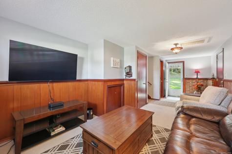 57 Stonehedge Drive Newington CT 06111