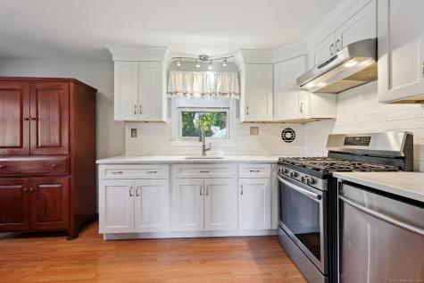 57 Stonehedge Drive Newington CT 06111