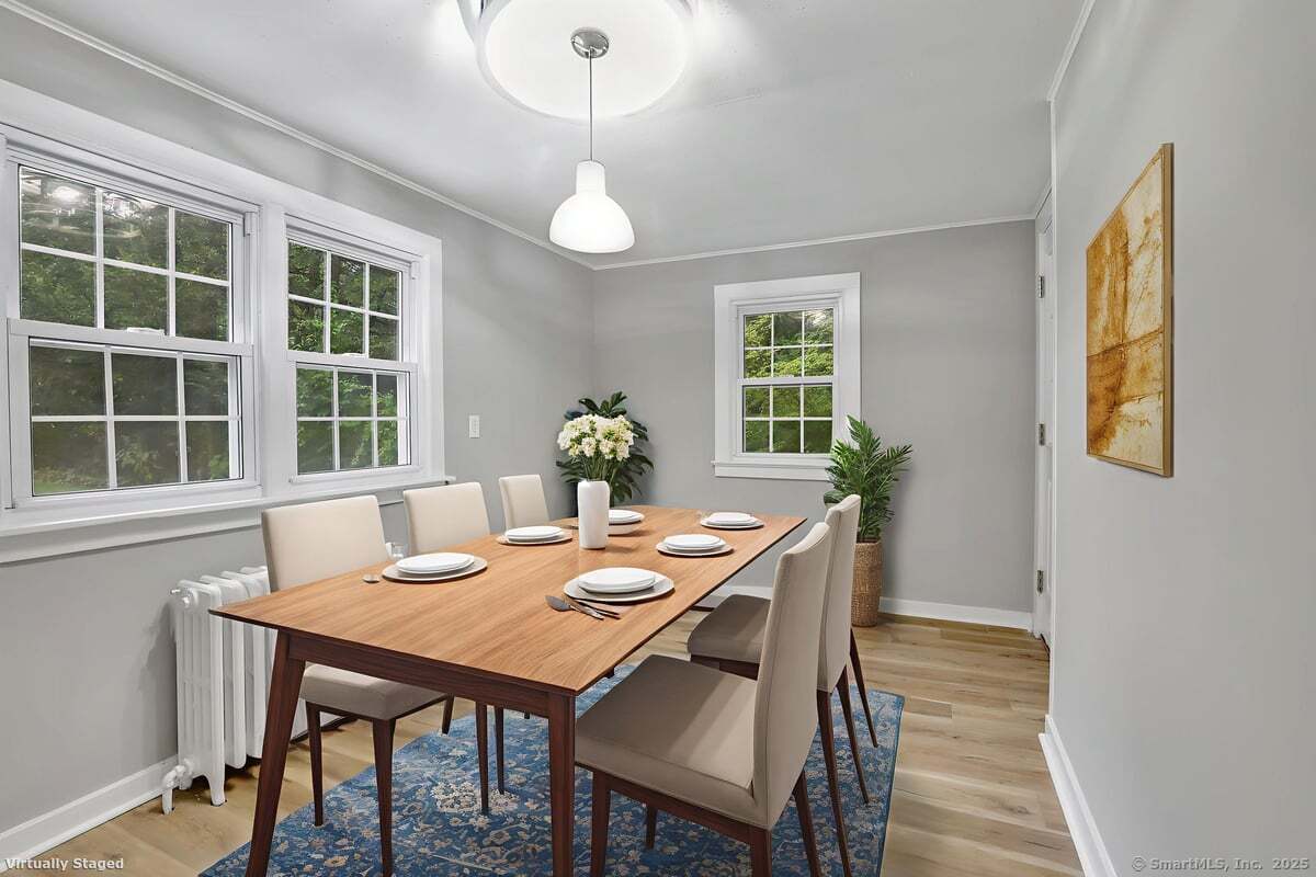 25 Bolleswood Lane Avon CT 06001