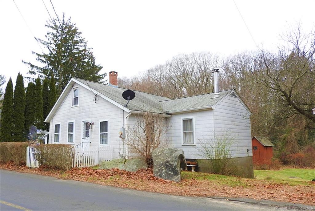 50 Pond Meadow Road Essex CT 06442