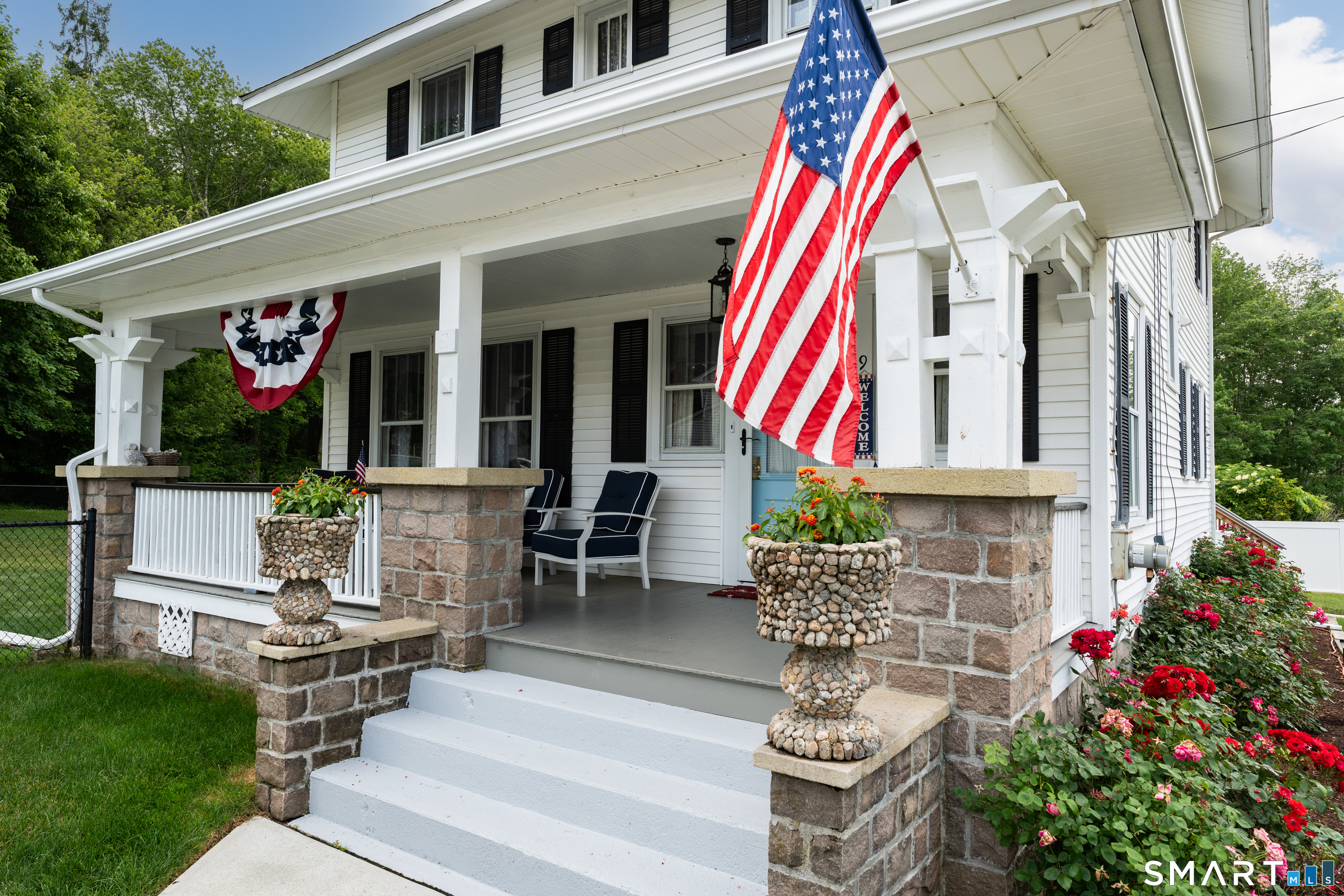 9 East Bishop Street Waterford CT 06385