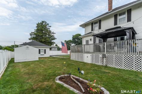 9 East Bishop Street Waterford CT 06385