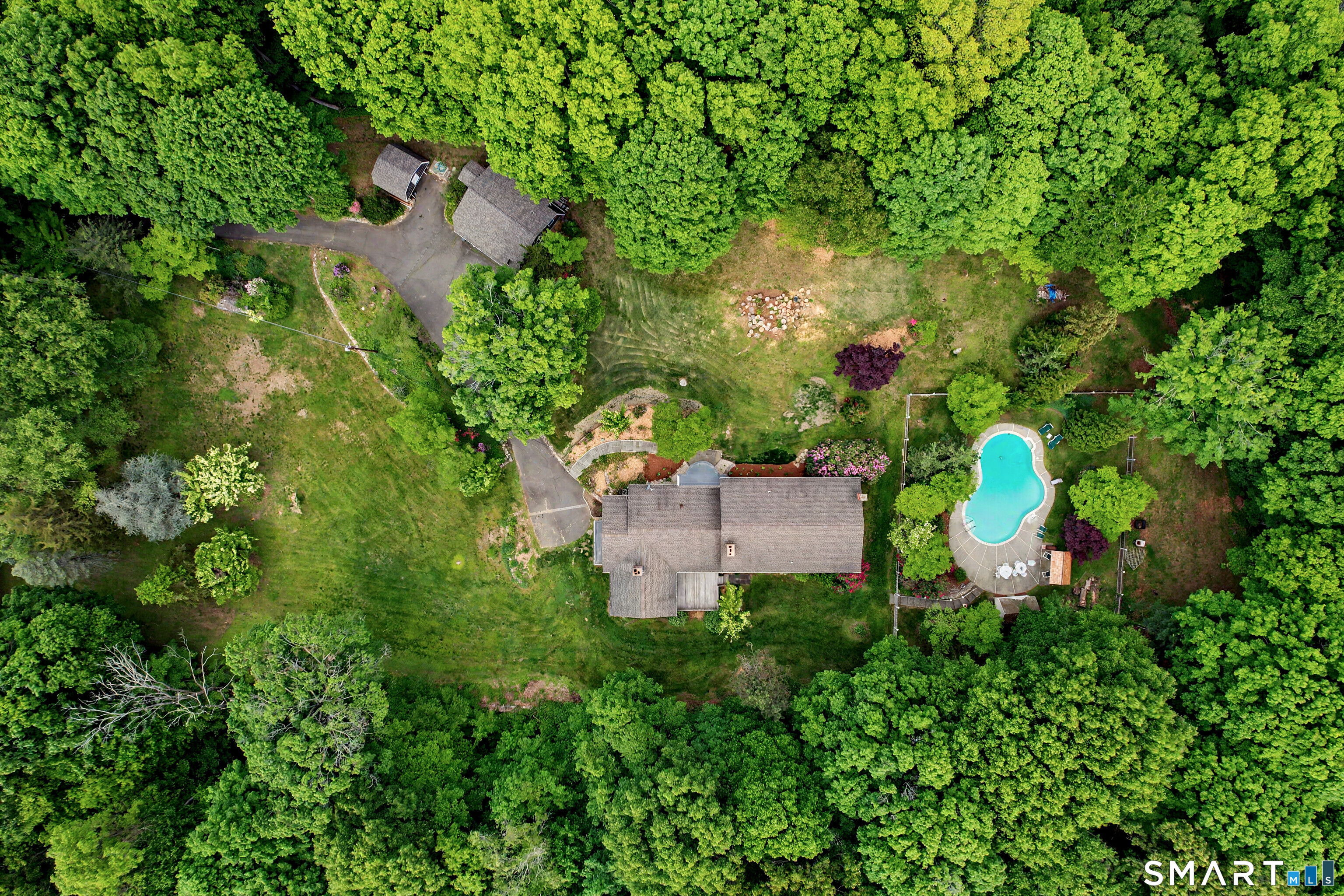16 Shady Lane Redding CT 06896