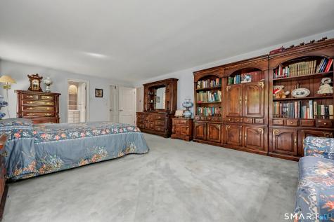 16 Shady Lane Redding CT 06896