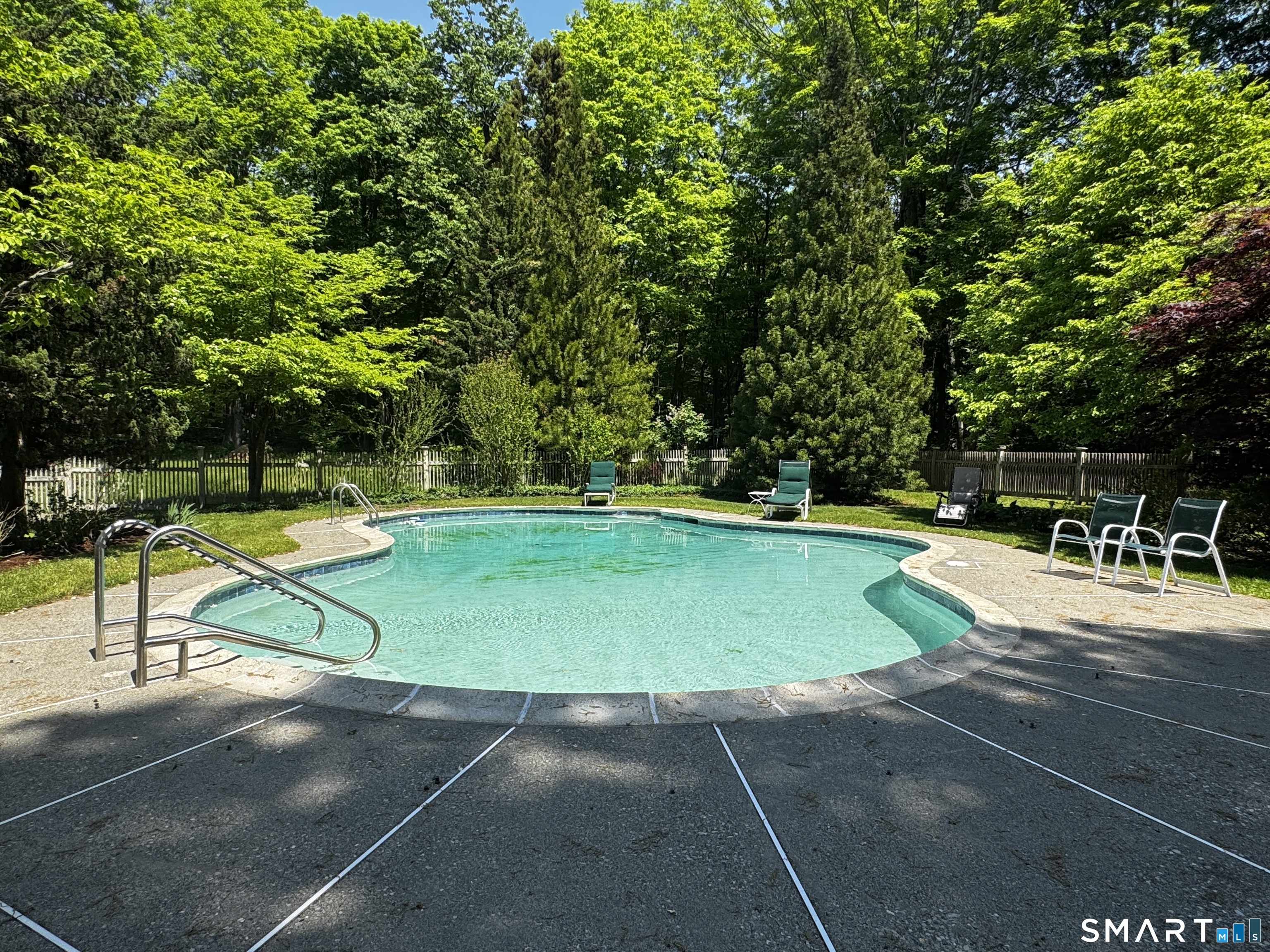 16 Shady Lane Redding CT 06896