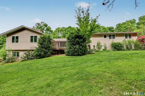 16 Shady Lane Redding CT 06896