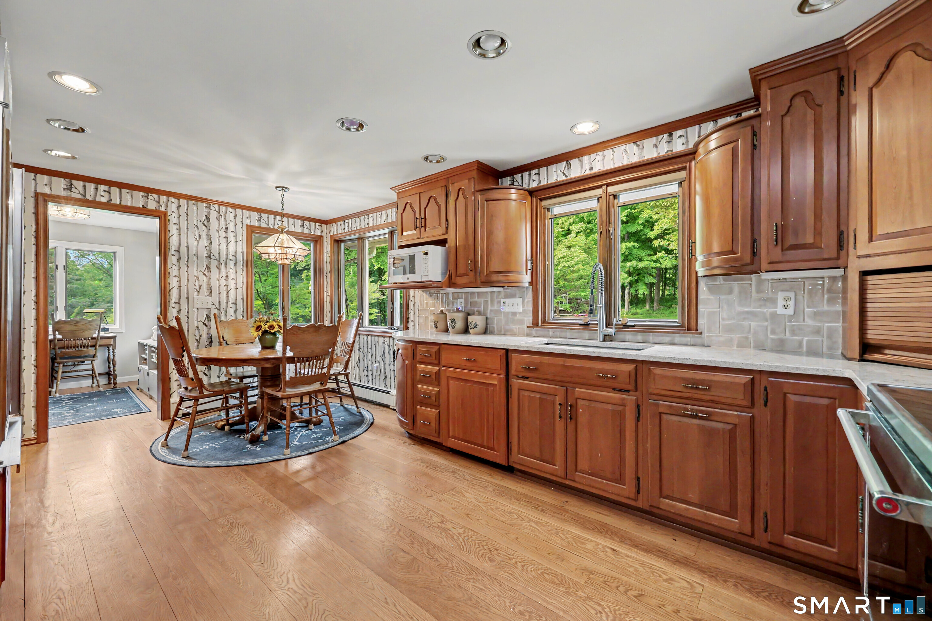 16 Shady Lane Redding CT 06896
