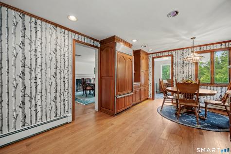 16 Shady Lane Redding CT 06896