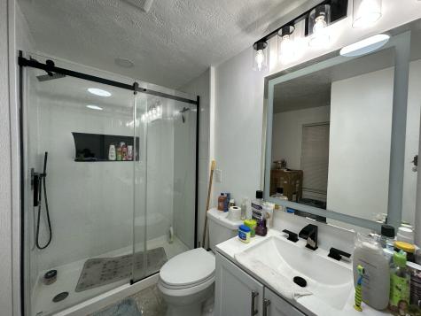 35 Loomis Street Hartford CT 06120