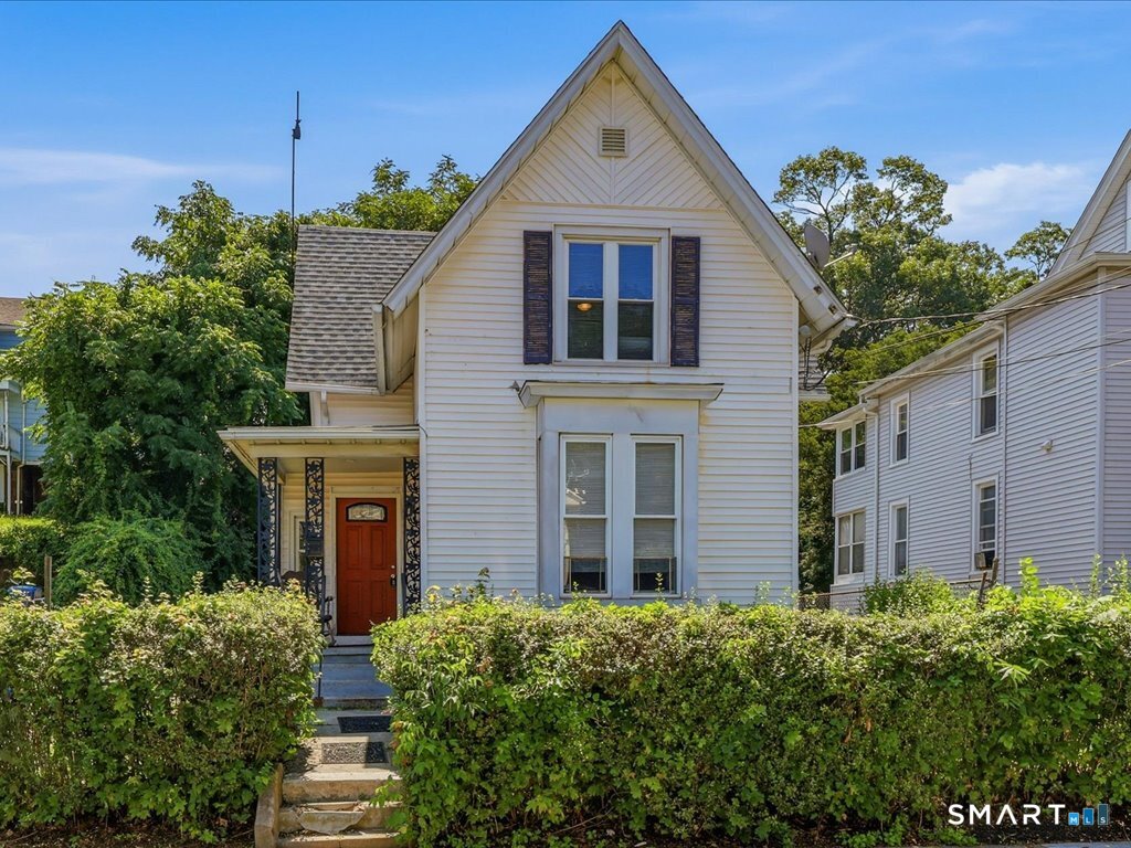 53 Maple Street Meriden CT 06451