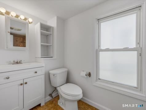 53 Maple Street Meriden CT 06451