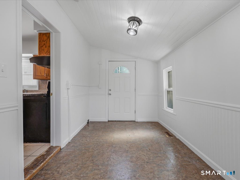 53 Maple Street Meriden CT 06451
