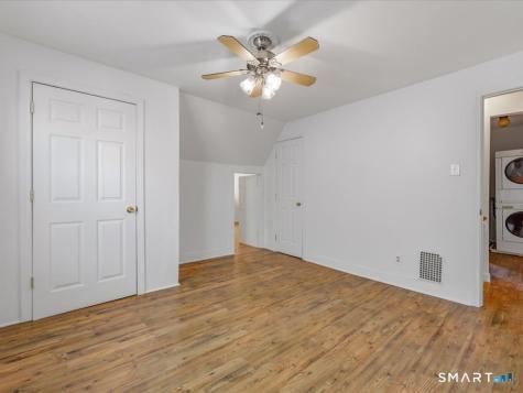53 Maple Street Meriden CT 06451