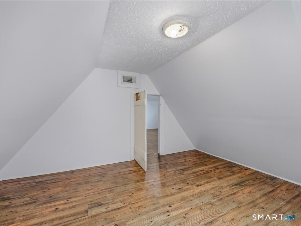 53 Maple Street Meriden CT 06451