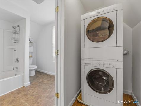 53 Maple Street Meriden CT 06451