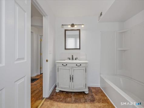 53 Maple Street Meriden CT 06451