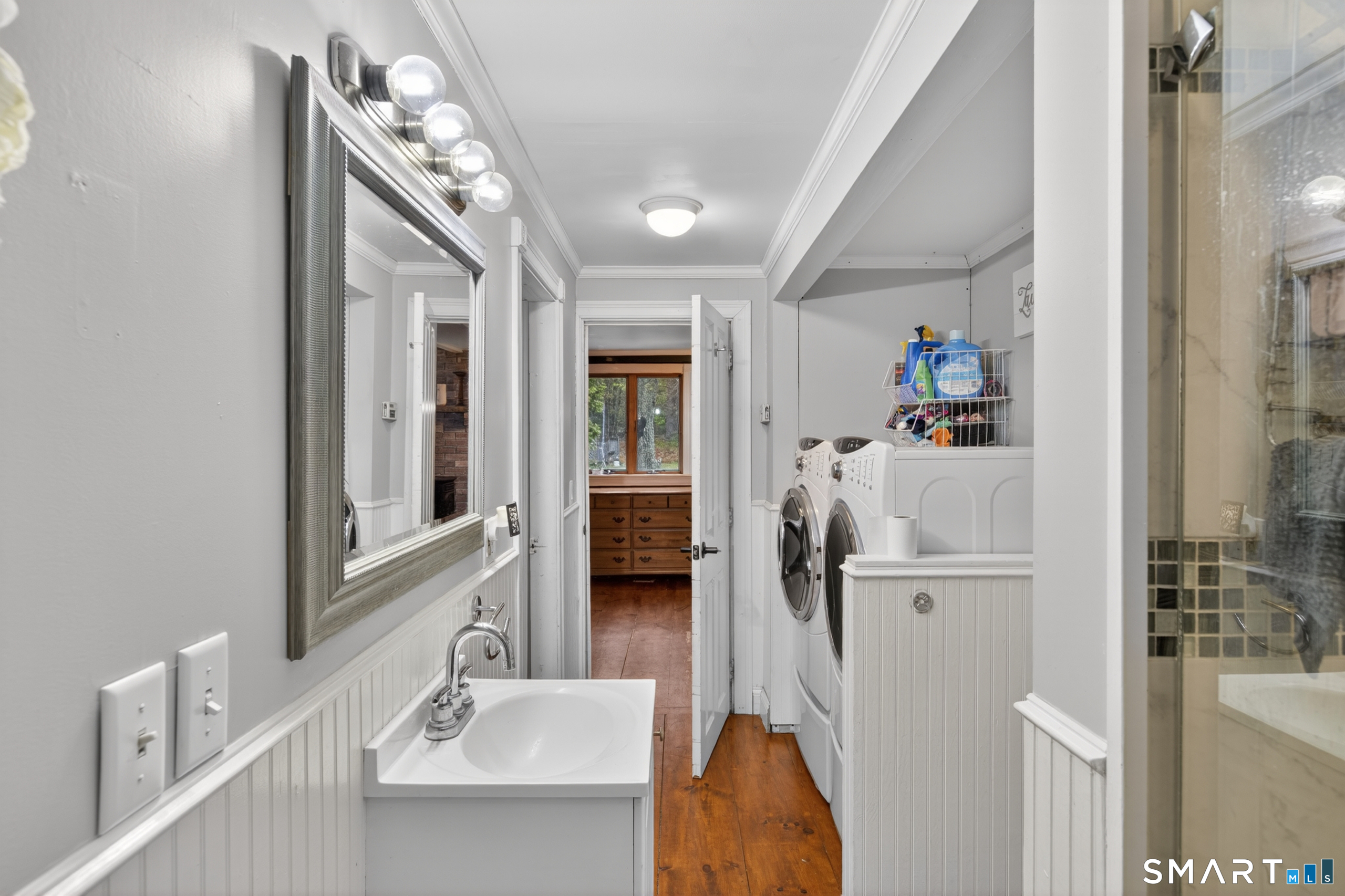 6 North Road Foster RI 02825
