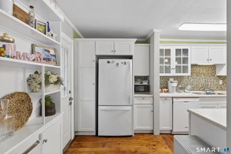 6 North Road Foster RI 02825