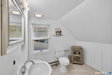 6 North Road Foster RI 02825