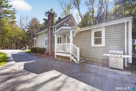 6 North Road Foster RI 02825