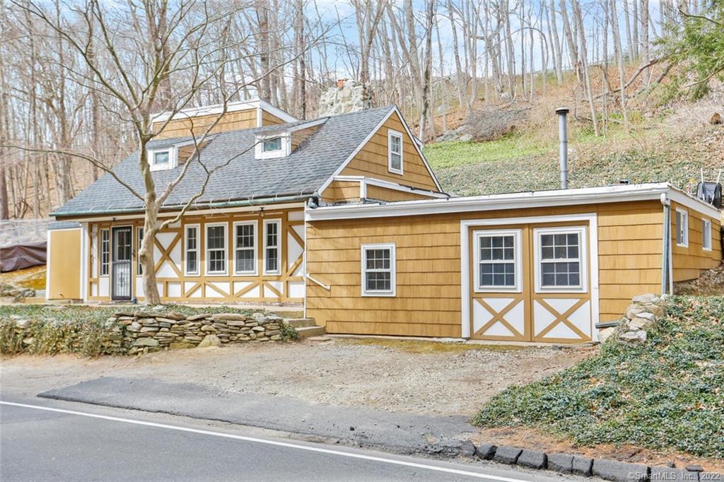 490 Newtown Turnpike Weston CT 06883