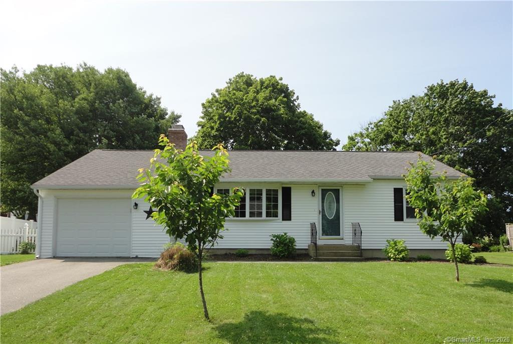 11 Maynard Circle Old Saybrook CT 06475
