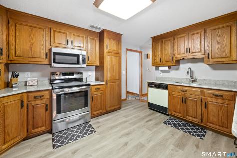 4 Johanna Circle Southington CT 06489