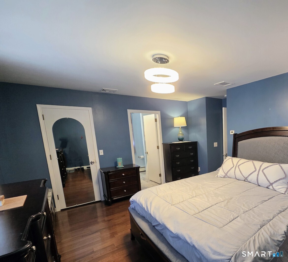 66 Haystack Road Manchester CT 06040