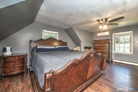 131 Pepper Tree Hill Lane Southbury CT 06488