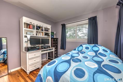 31 Paugussett Road Newtown CT 06482
