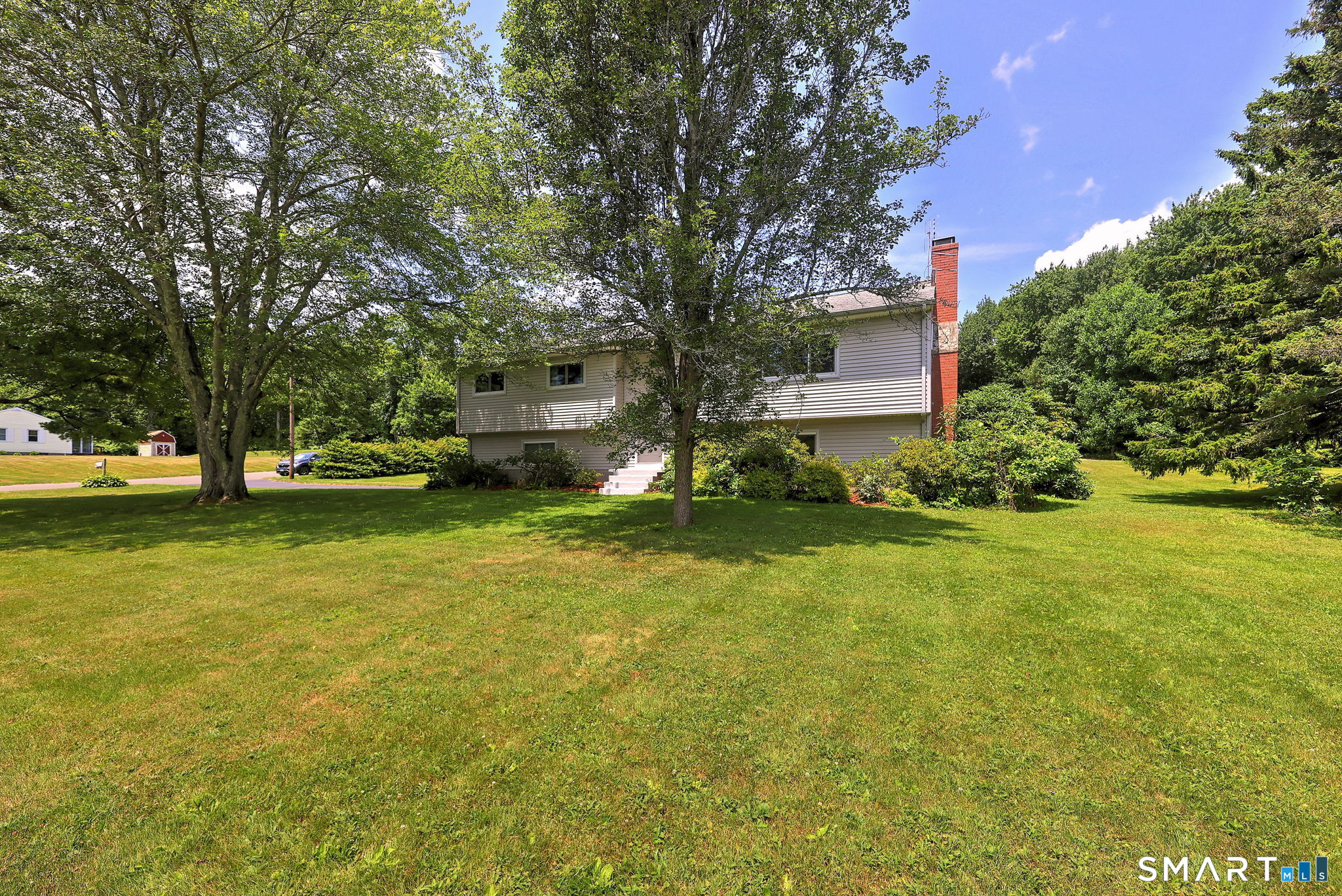 31 Paugussett Road Newtown CT 06482