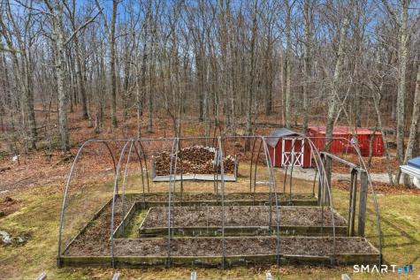 393 Forsyth Road Salem CT 06420