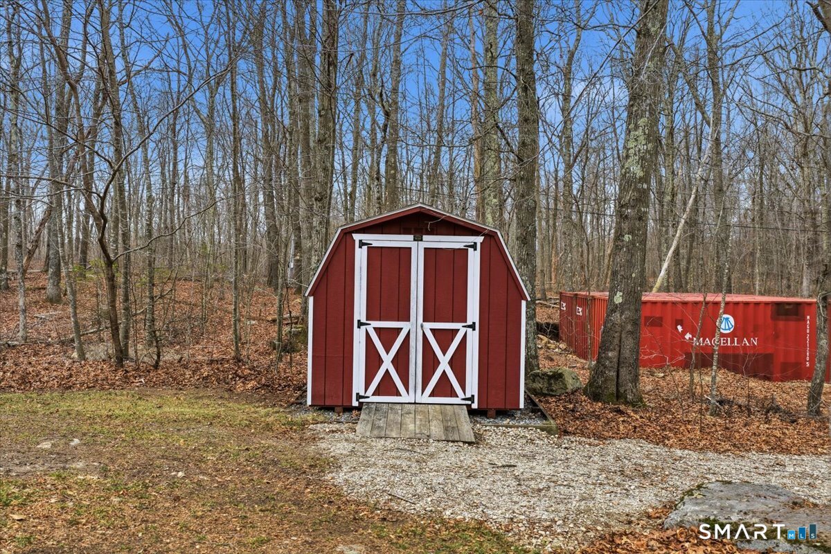 393 Forsyth Road Salem CT 06420