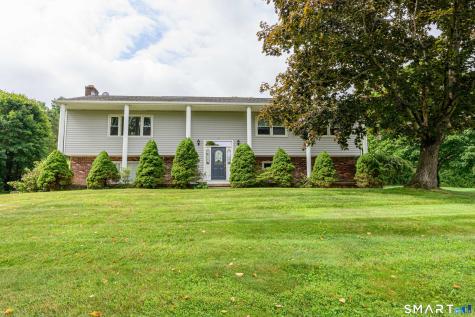 26 Dorchester Lane Branford CT 06405