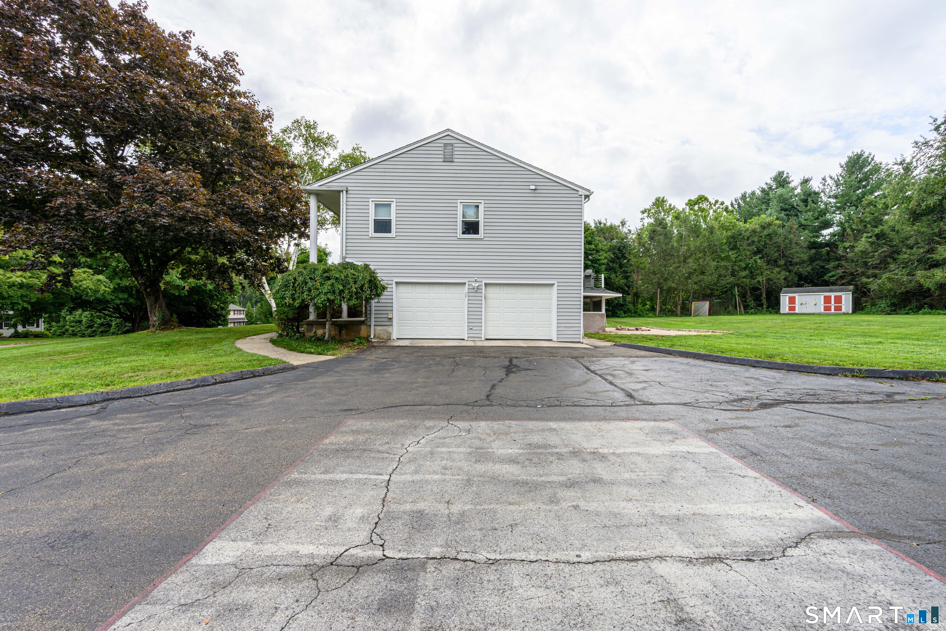 26 Dorchester Lane Branford CT 06405
