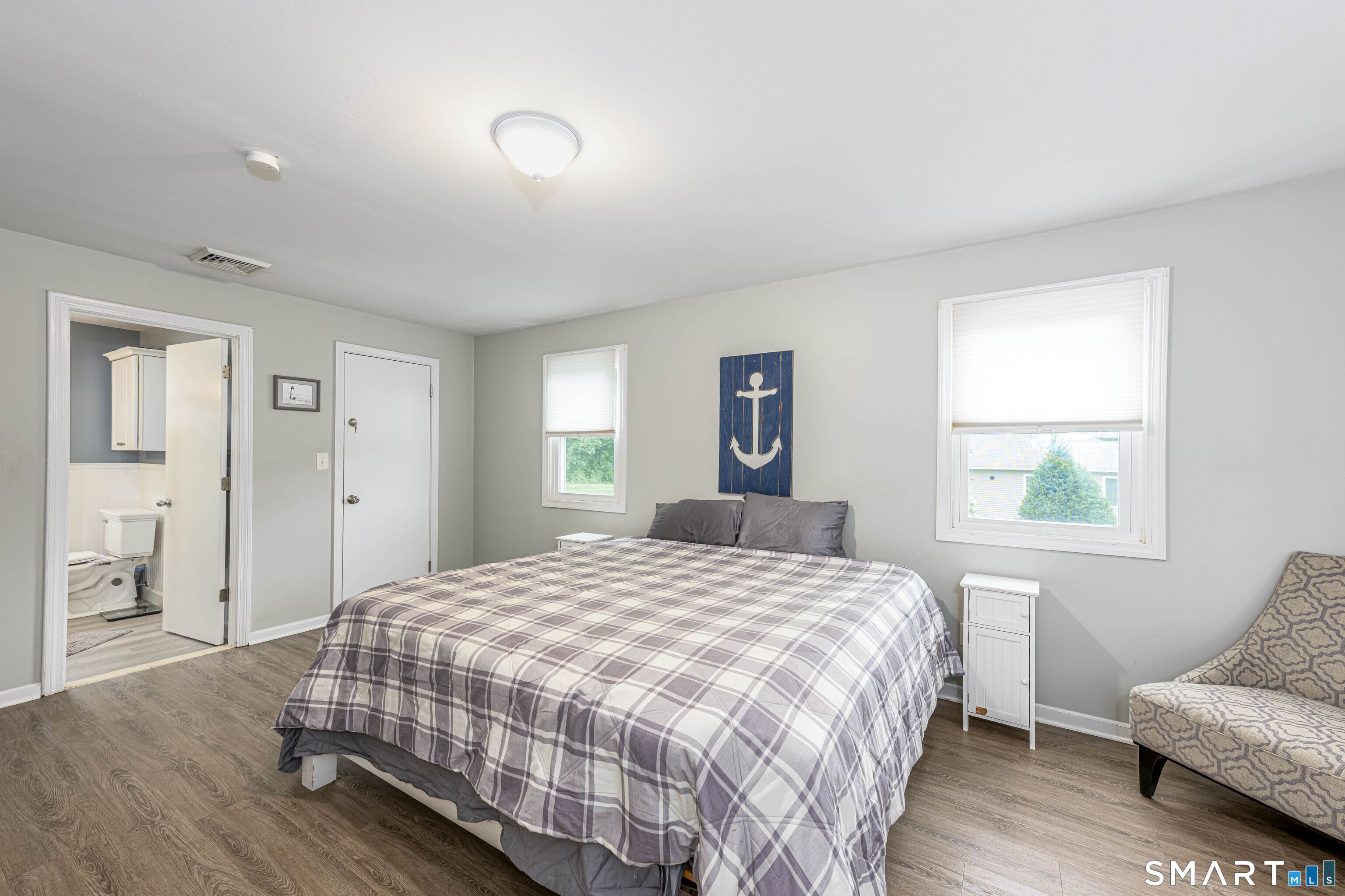 26 Dorchester Lane Branford CT 06405