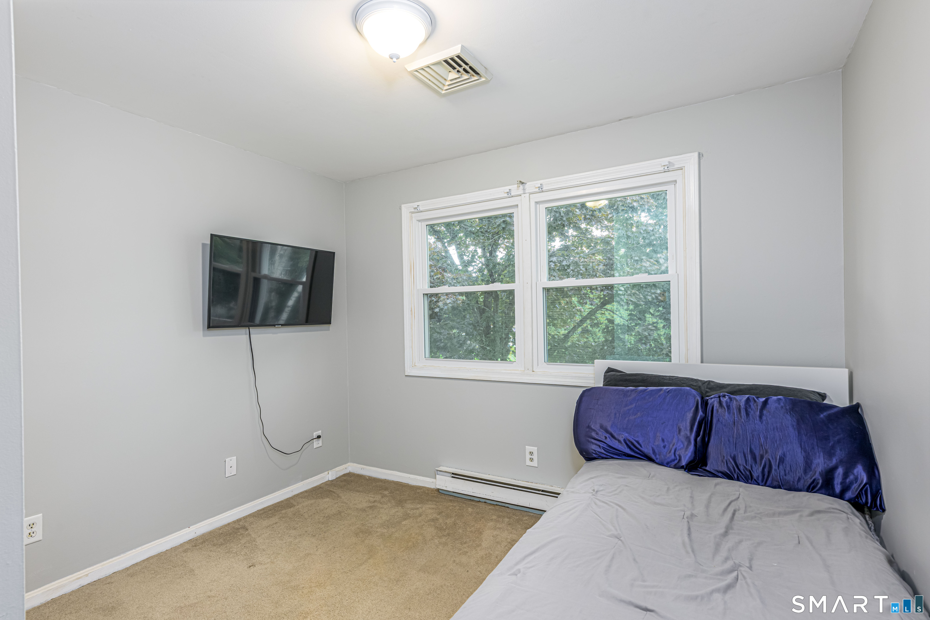 26 Dorchester Lane Branford CT 06405